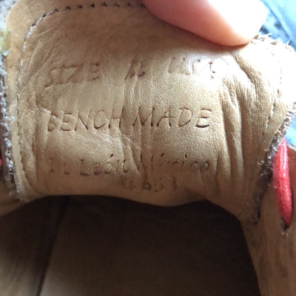 BED STU Handcrafted bench made Cobbler Series genuine leather shoes. - Picture 8 of 8